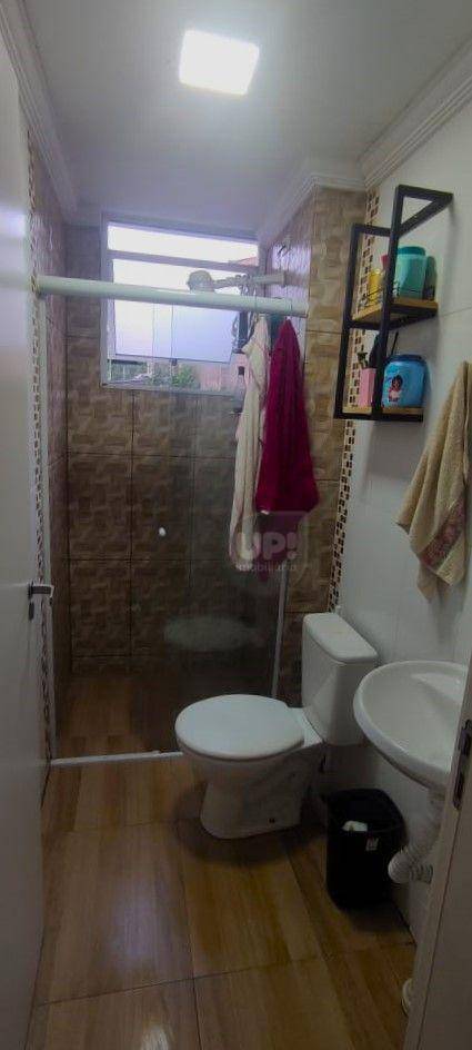 Apartamento à venda com 2 quartos, 46m² - Foto 2