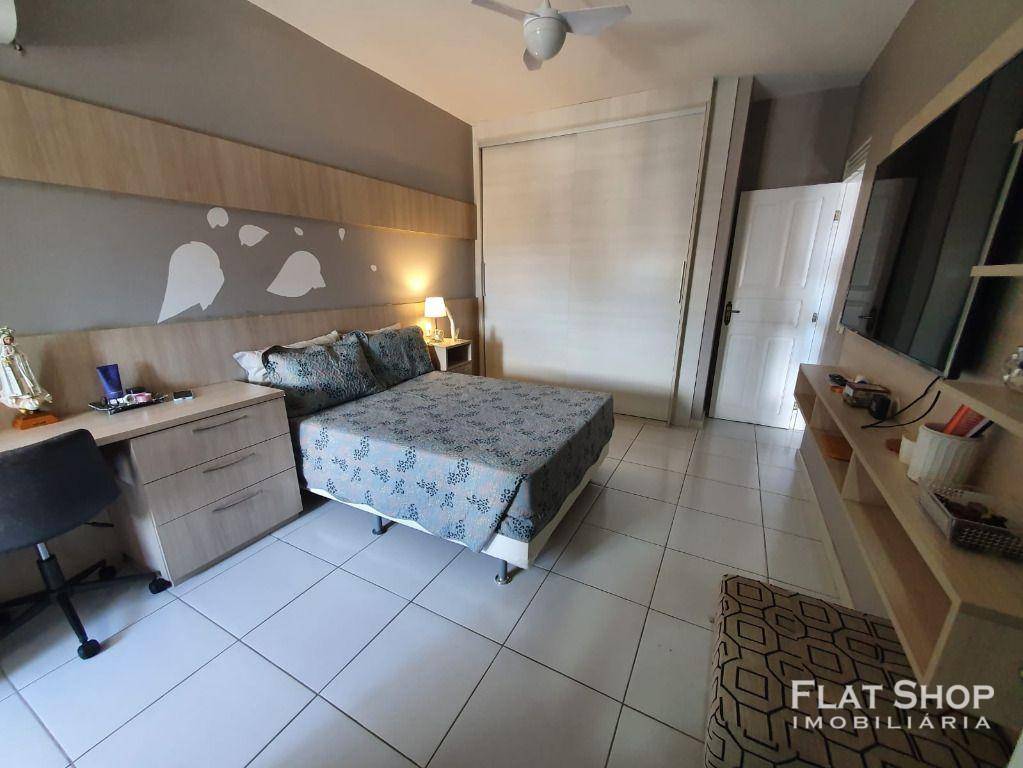 Apartamento à venda com 2 quartos, 66m² - Foto 7