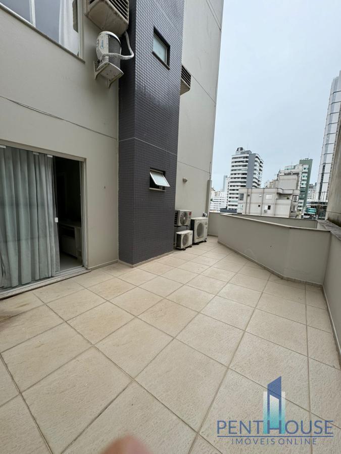 Apartamento à venda com 3 quartos, 144m² - Foto 5