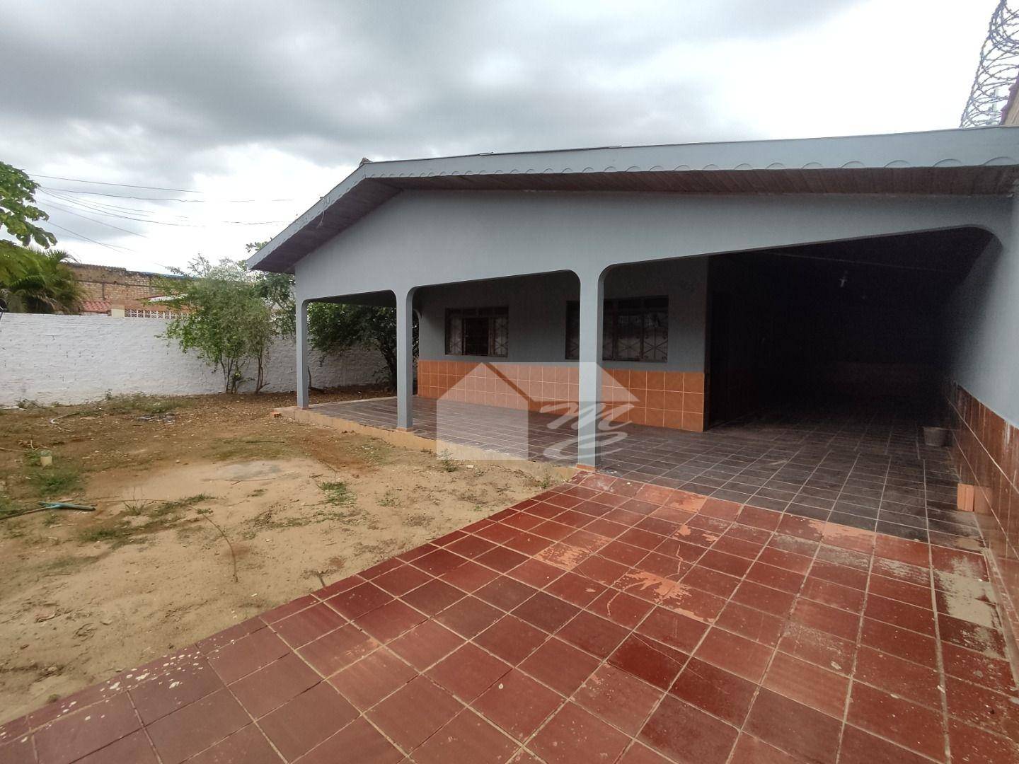 Casa, 3 quartos, 253 m² - Foto 2