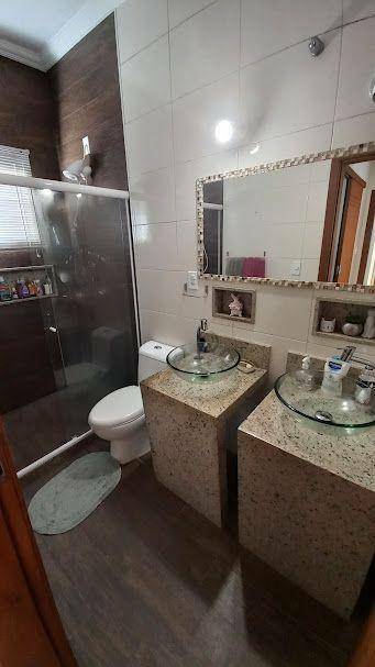 Casa de Condomínio à venda com 3 quartos, 130m² - Foto 13