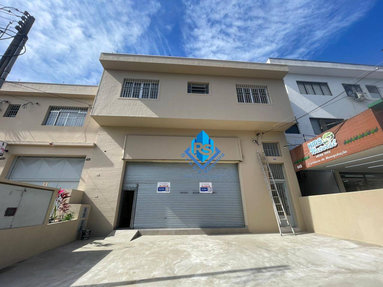 Loja-Salão para alugar, 300m² - Foto 1