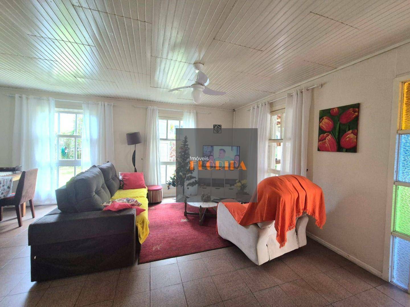 Casa à venda com 4 quartos, 90m² - Foto 5