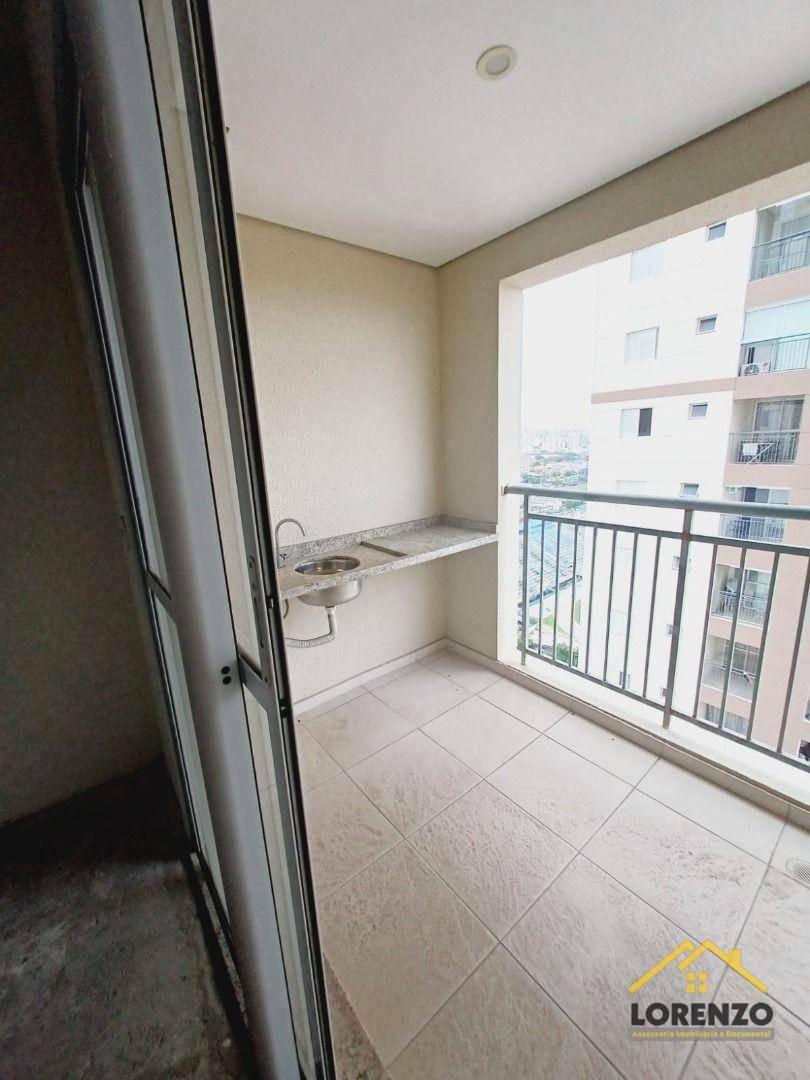 Apartamento à venda com 2 quartos, 65m² - Foto 1