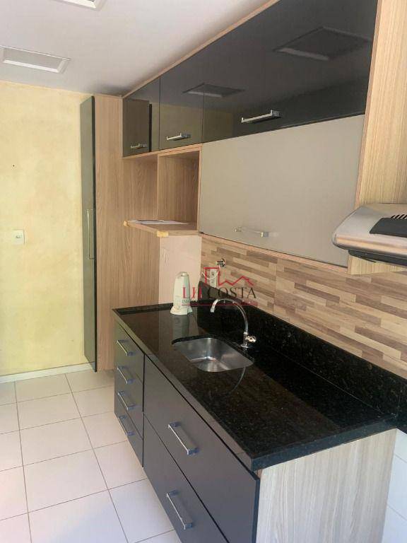 Apartamento à venda com 3 quartos, 80m² - Foto 15