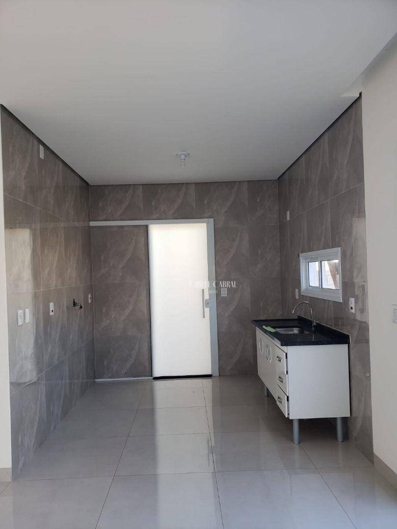 Casa à venda com 4 quartos, 210m² - Foto 20