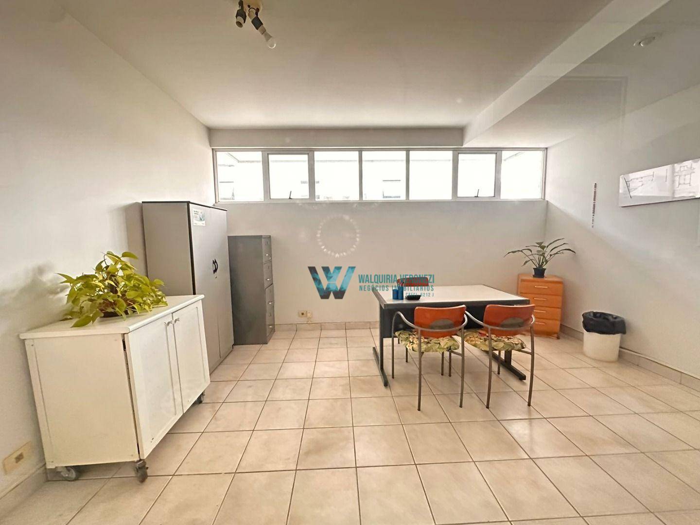 Apartamento à venda com 1 quarto, 55m² - Foto 18