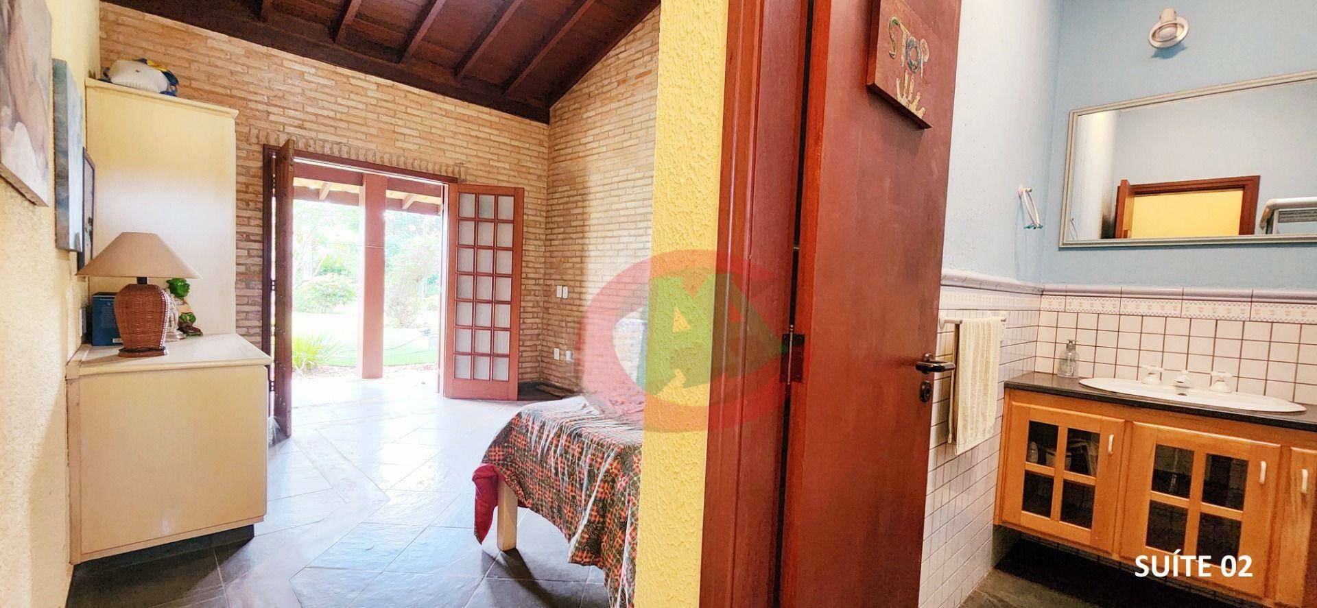Chácara à venda com 4 quartos, 729m² - Foto 32