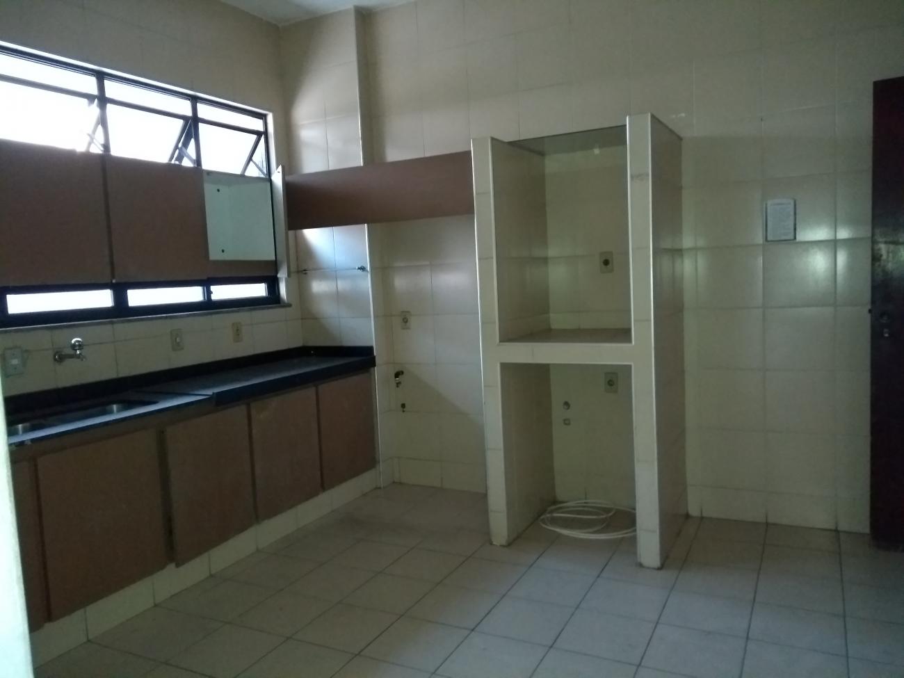 Apartamento à venda com 3 quartos, 286m² - Foto 6