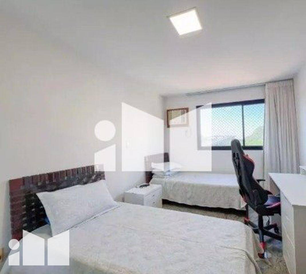 Apartamento à venda com 4 quartos, 330m² - Foto 8