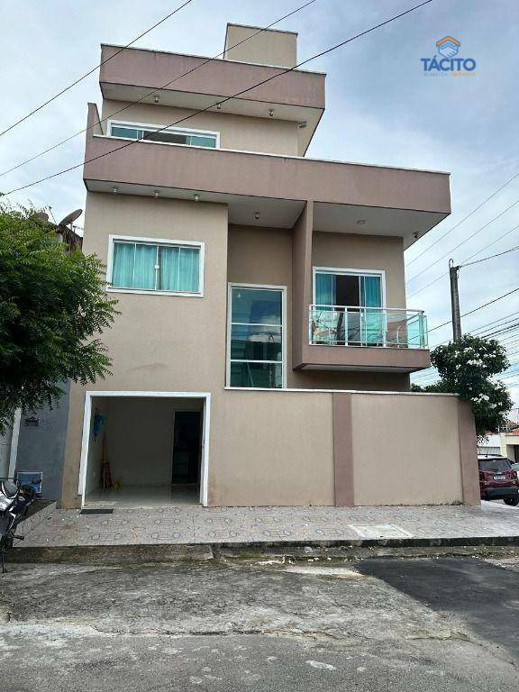 Casa à venda com 3 quartos, 186m² - Foto 2