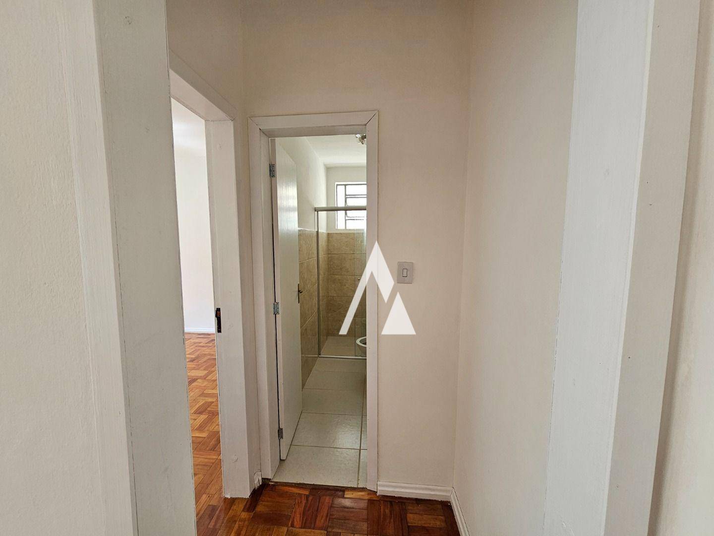 Apartamento para alugar com 1 quarto, 45m² - Foto 9