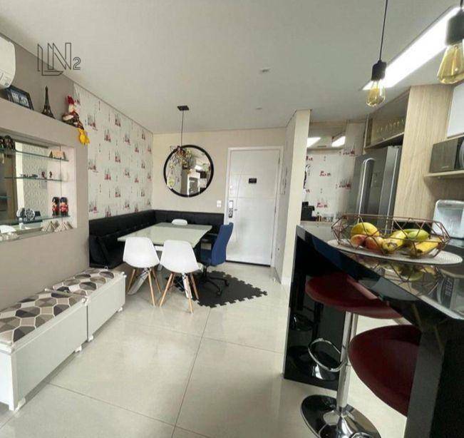 Apartamento à venda com 3 quartos, 80m² - Foto 3