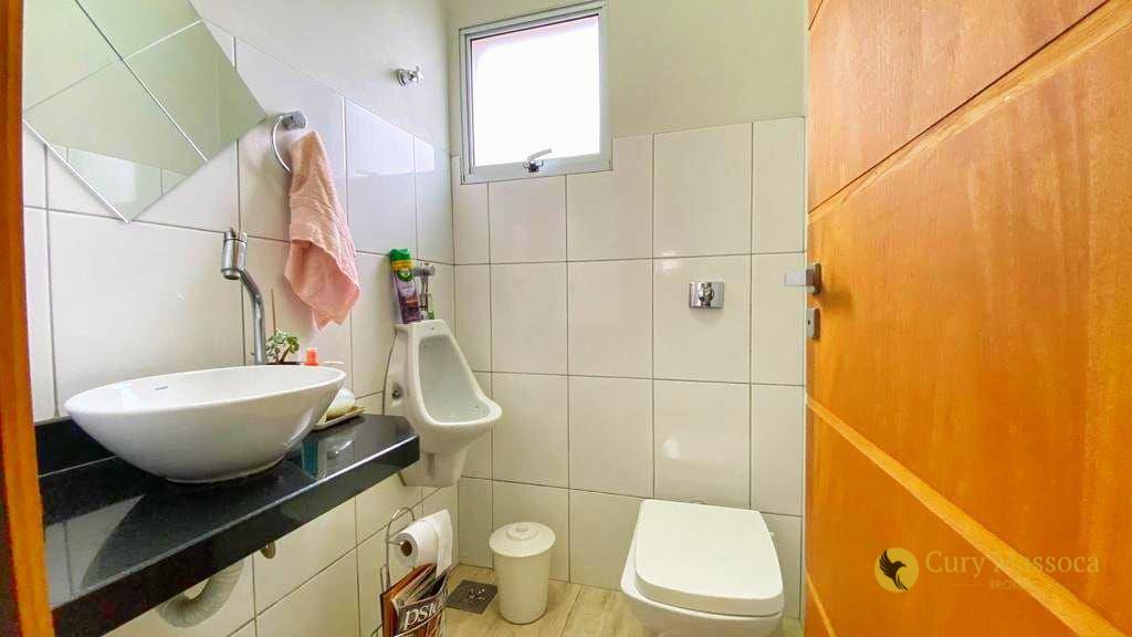 Casa de Condomínio à venda com 3 quartos, 207m² - Foto 19