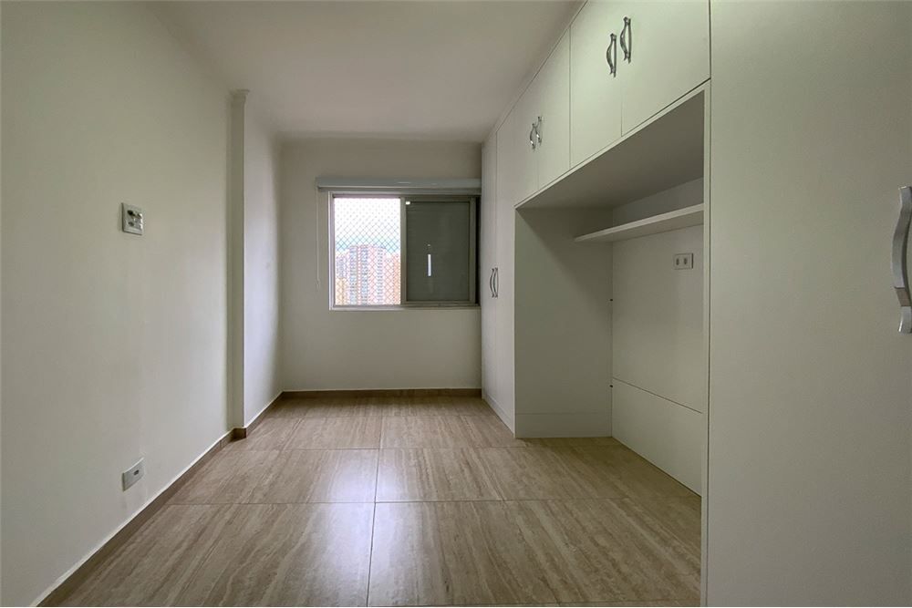 Apartamento à venda com 2 quartos, 65m² - Foto 40