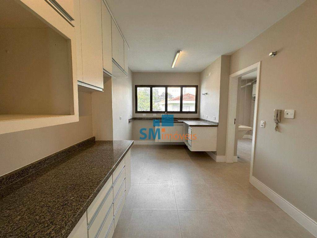 Apartamento à venda com 4 quartos, 195m² - Foto 9