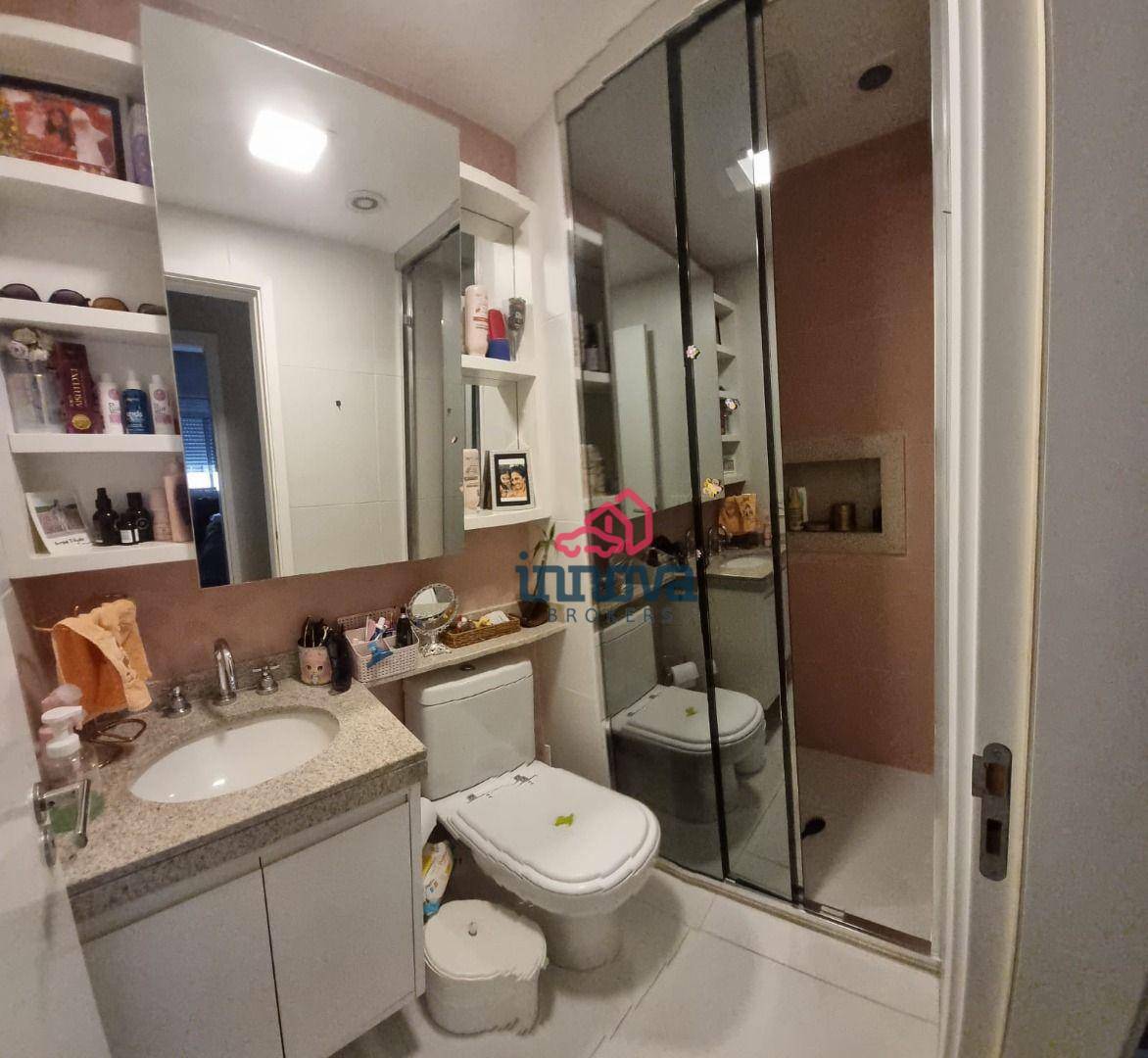 Apartamento à venda com 2 quartos, 72m² - Foto 8