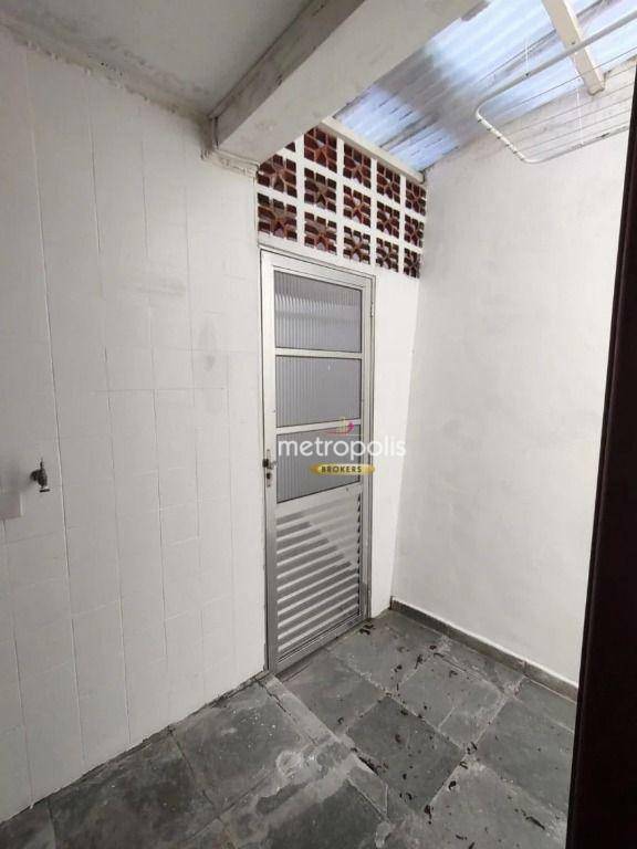 Casa à venda com 2 quartos, 150m² - Foto 12