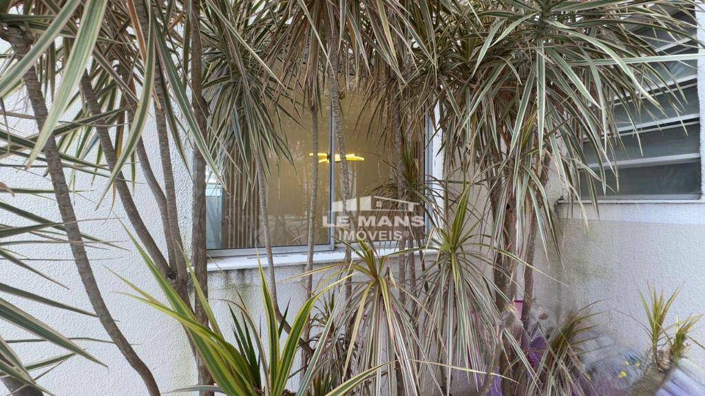 Apartamento à venda com 2 quartos, 47m² - Foto 17