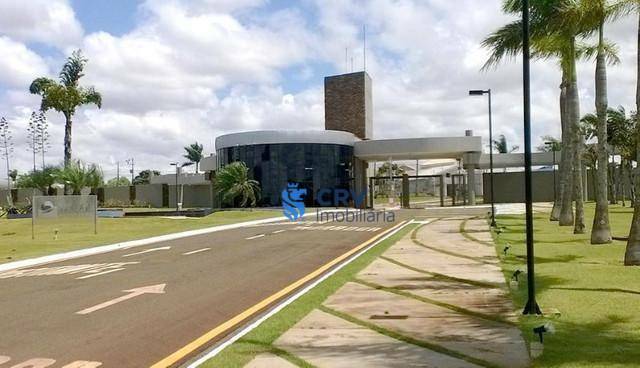 Casa de Condomínio para alugar com 4 quartos, 227m² - Foto 26