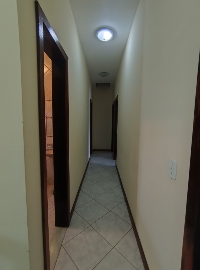 Casa à venda com 6 quartos, 950m² - Foto 13