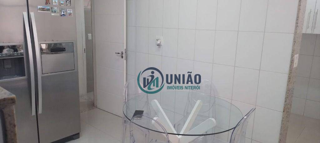 Apartamento à venda com 2 quartos, 80m² - Foto 11