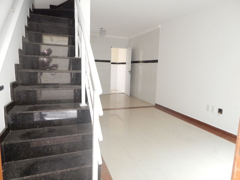 Sobrado à venda com 2 quartos, 65m² - Foto 7