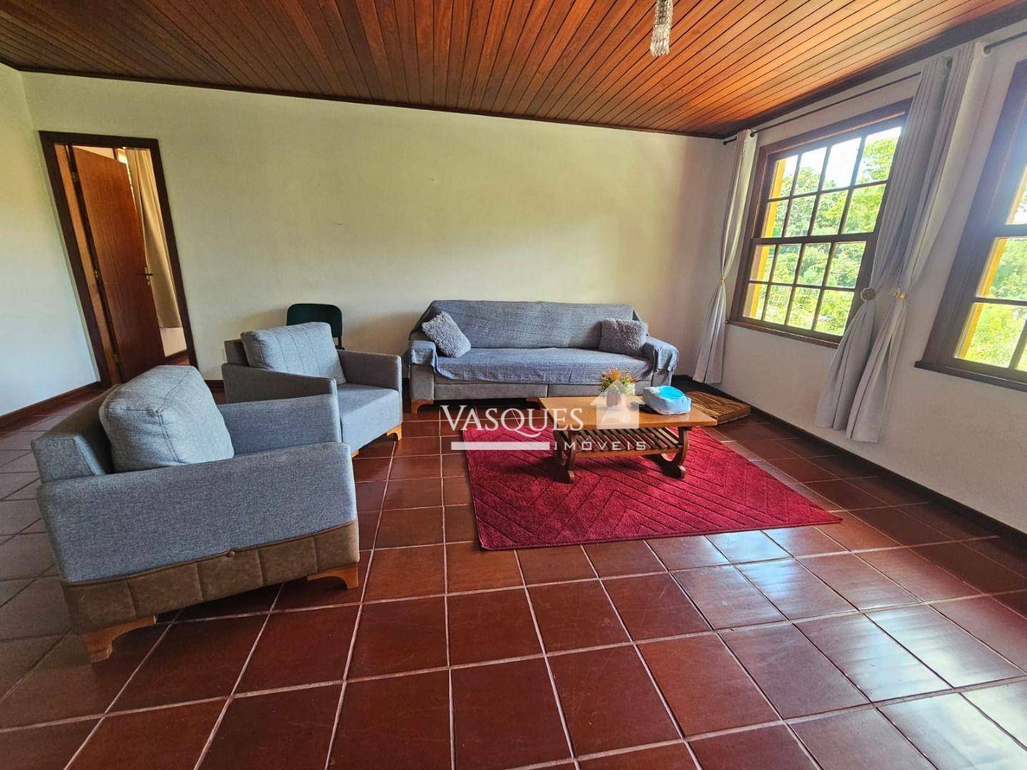 Casa à venda com 6 quartos, 380m² - Foto 32