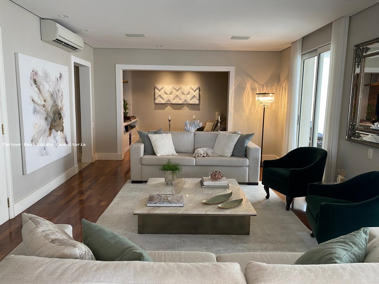 Apartamento à venda com 3 quartos, 260m² - Foto 19