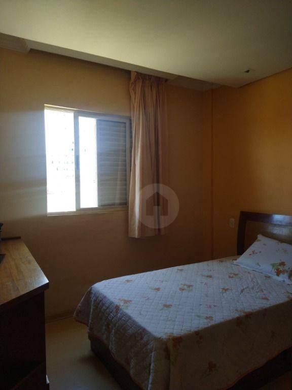 Apartamento à venda com 4 quartos, 164m² - Foto 8