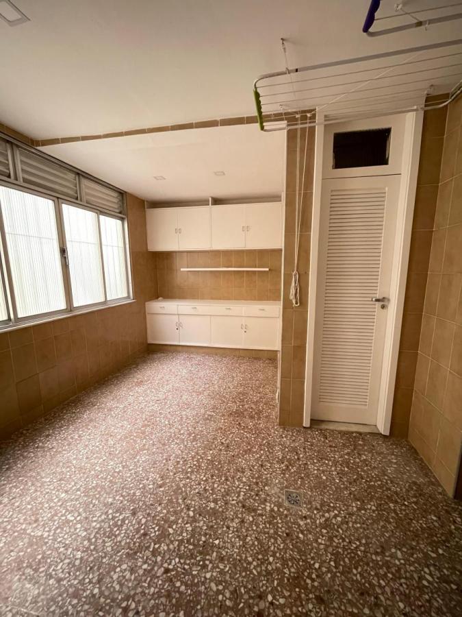 Apartamento à venda com 3 quartos, 145m² - Foto 12