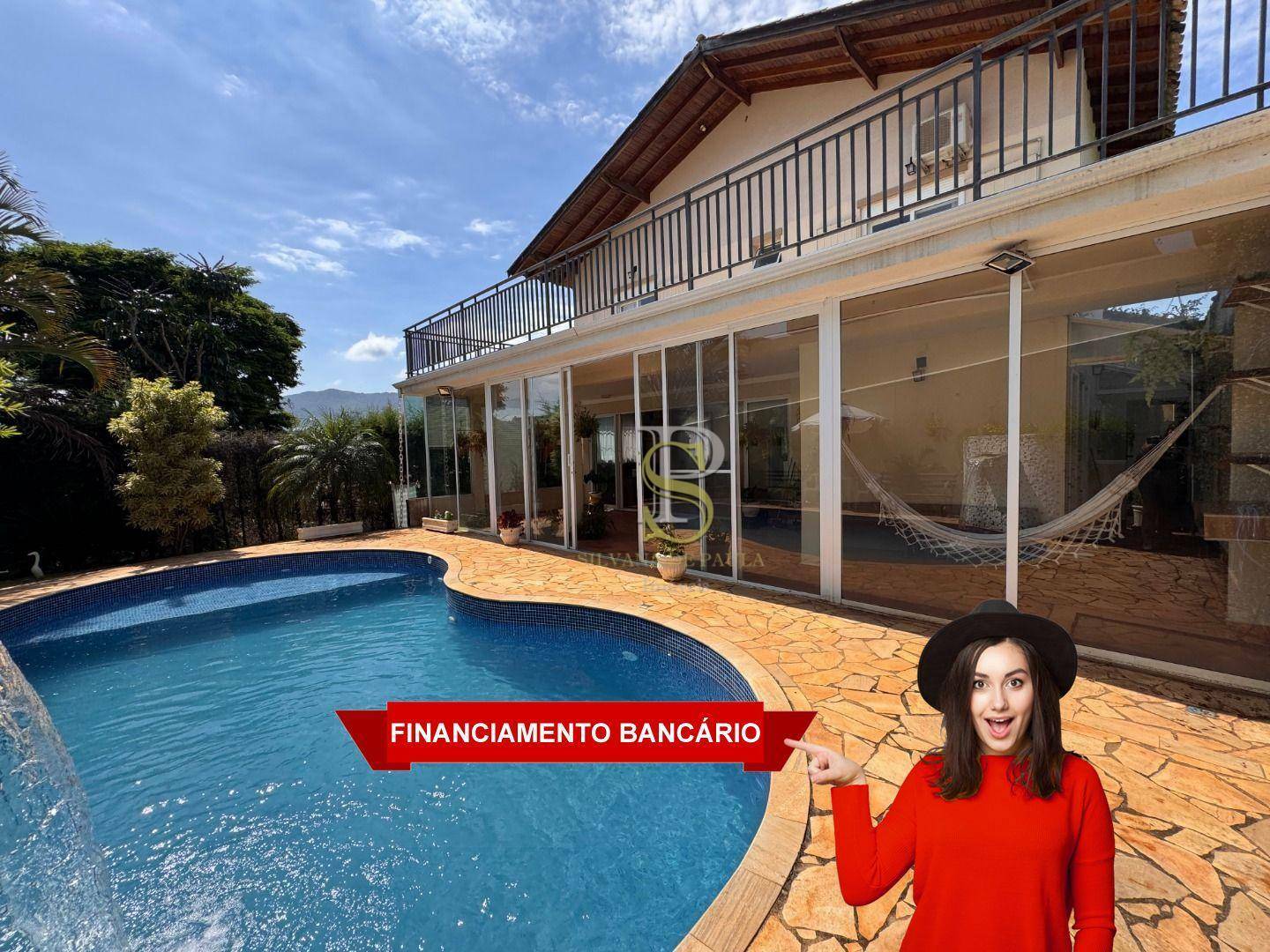 Casa à venda com 3 quartos, 387m² - Foto 1