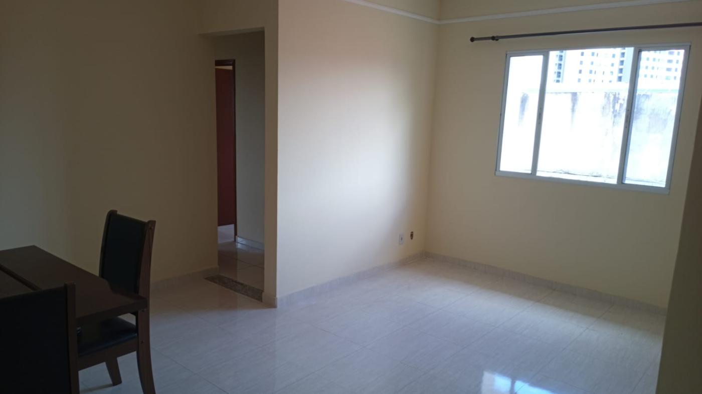 Apartamento à venda com 3 quartos, 81m² - Foto 6