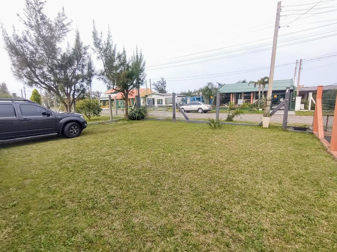 Casa à venda com 3 quartos, 130m² - Foto 3