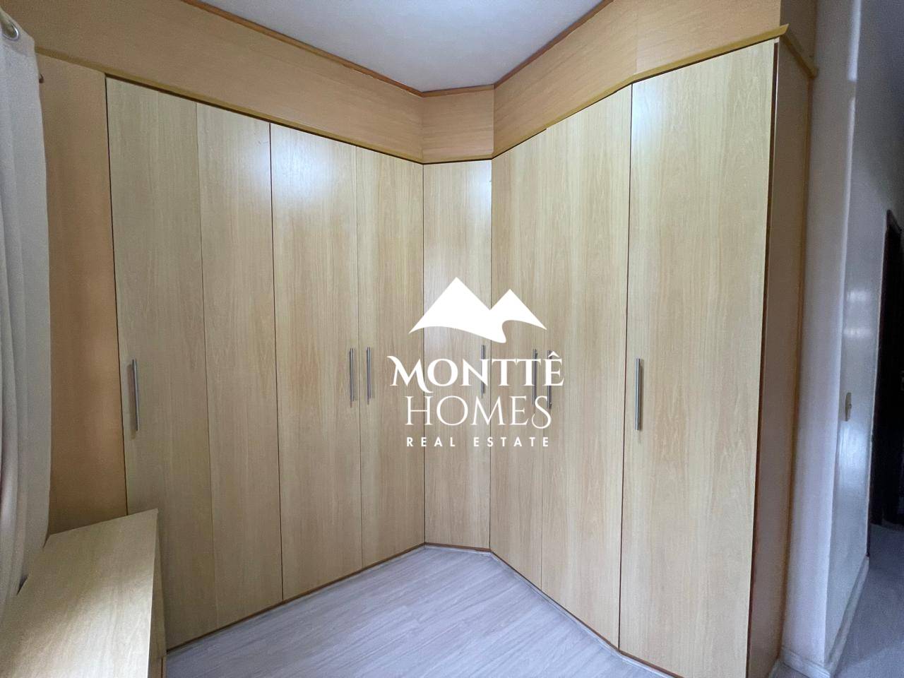 Casa, 4 quartos, 338 m² - Foto 26