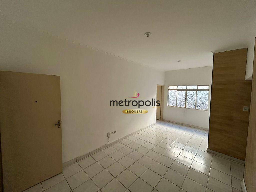Apartamento para alugar com 1 quarto, 65m² - Foto 2