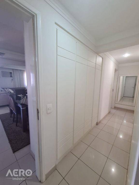 Apartamento à venda com 4 quartos, 147m² - Foto 14