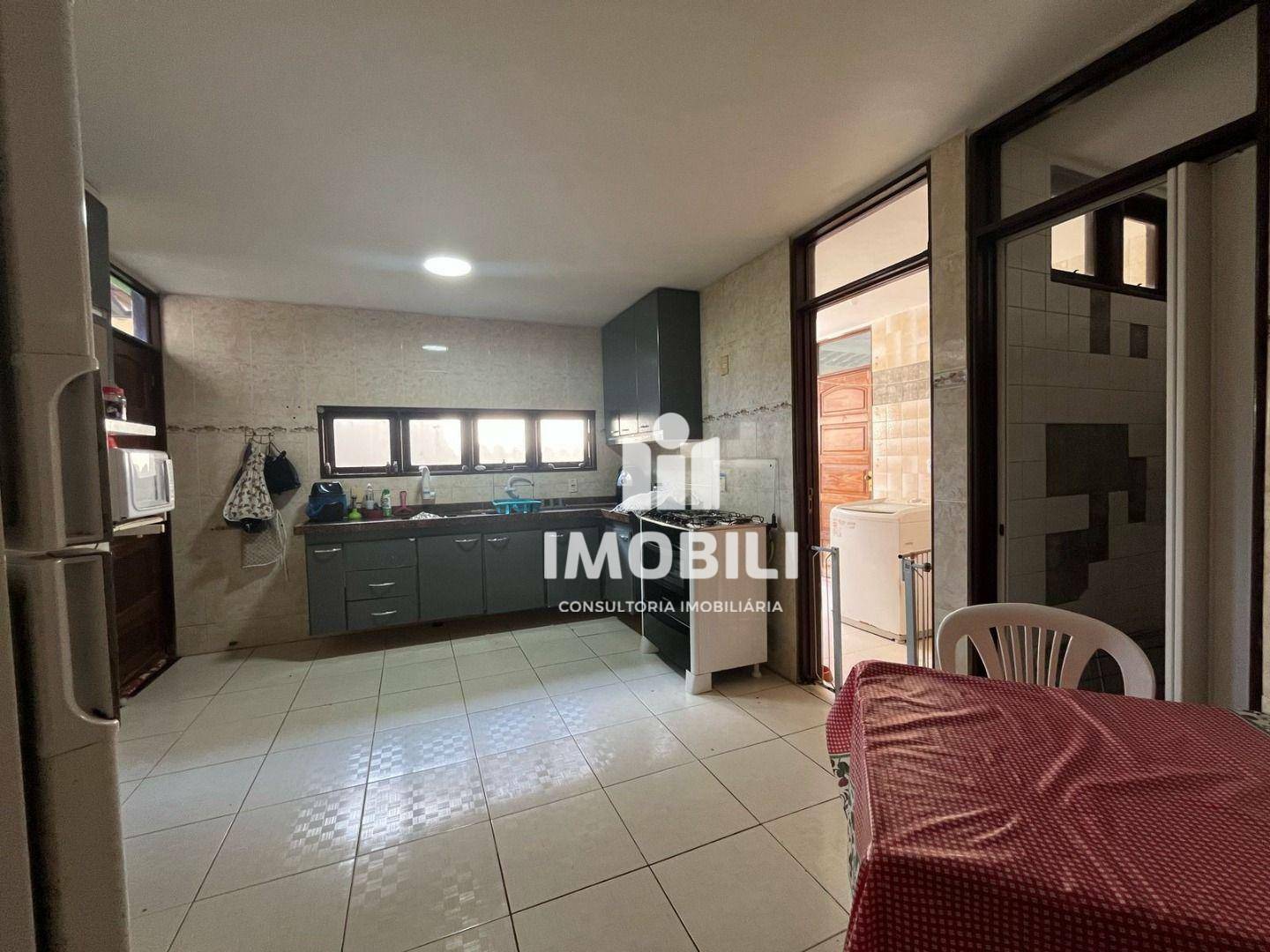 Casa de Condomínio à venda com 4 quartos, 325m² - Foto 31