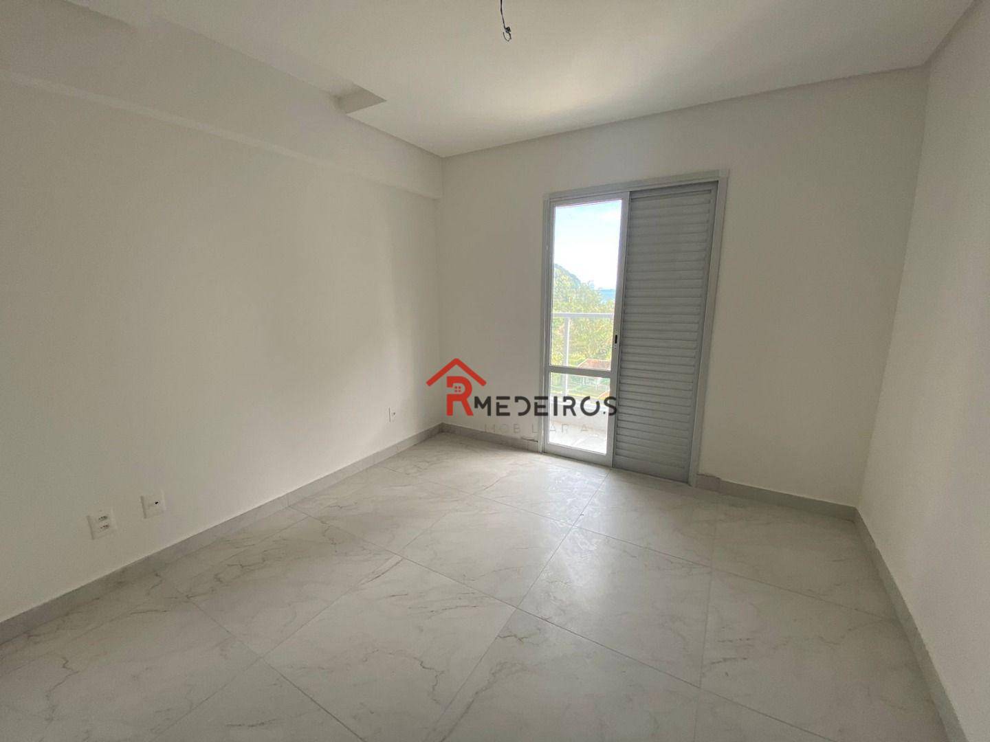 Apartamento à venda com 1 quarto, 55m² - Foto 8