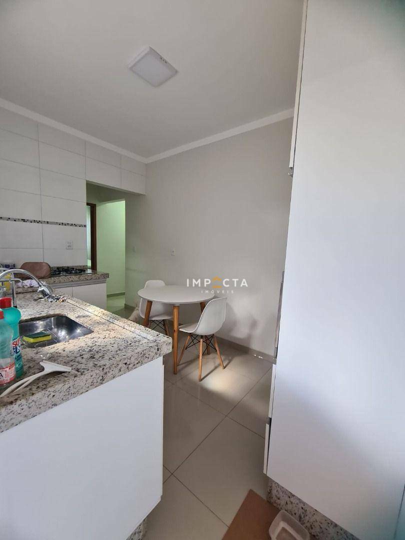 Apartamento à venda com 2 quartos, 65m² - Foto 19