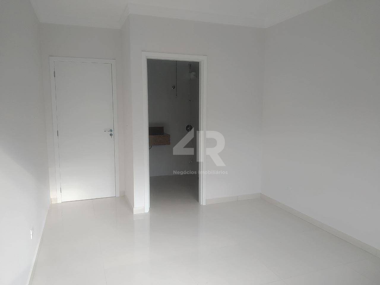 Casa à venda com 3 quartos, 90m² - Foto 11