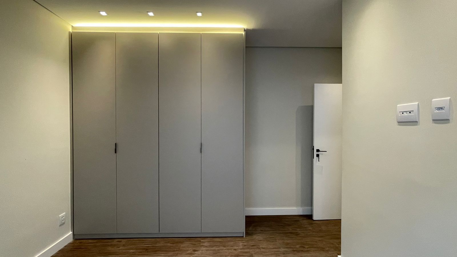 Casa à venda com 3 quartos, 191m² - Foto 23