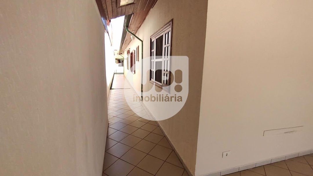 Casa de Condomínio à venda com 4 quartos, 180m² - Foto 7