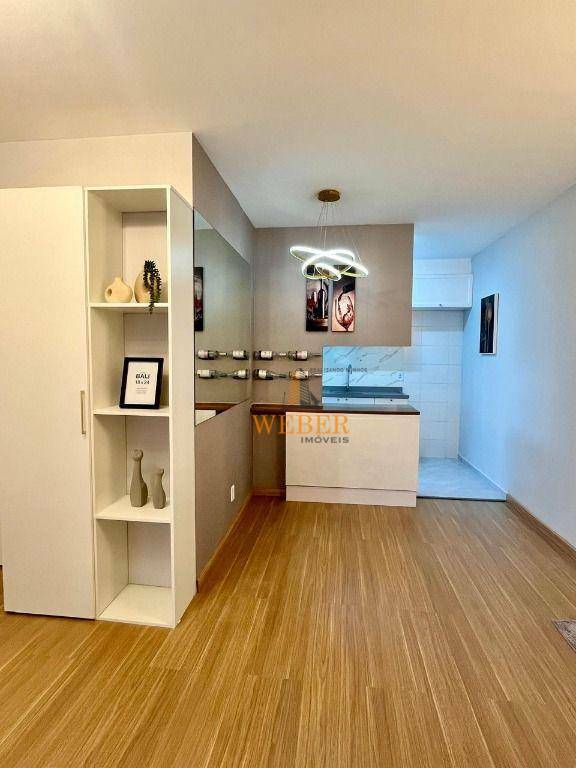 Apartamento à venda com 2 quartos, 52m² - Foto 2