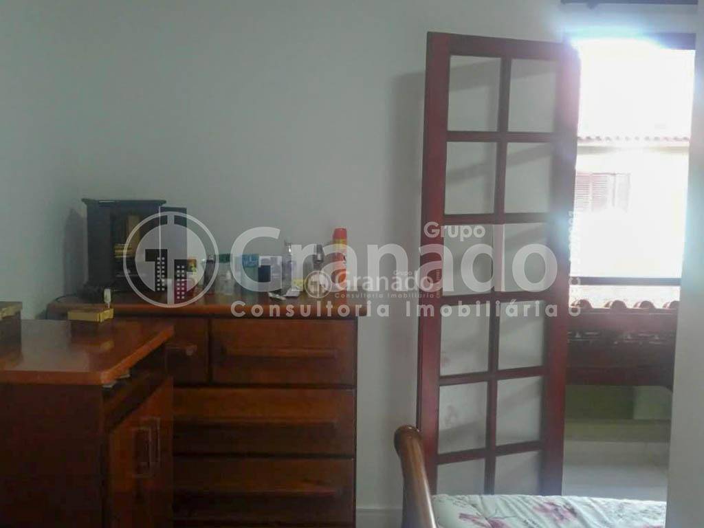 Sobrado à venda com 3 quartos, 114m² - Foto 4