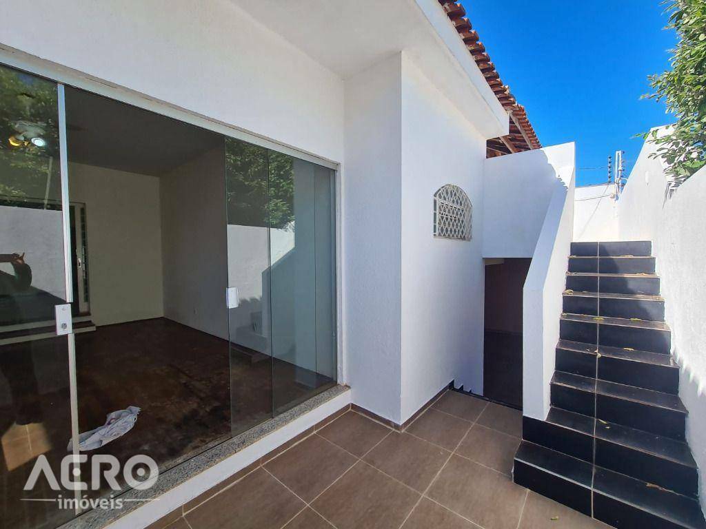 Casa à venda com 3 quartos, 170m² - Foto 18