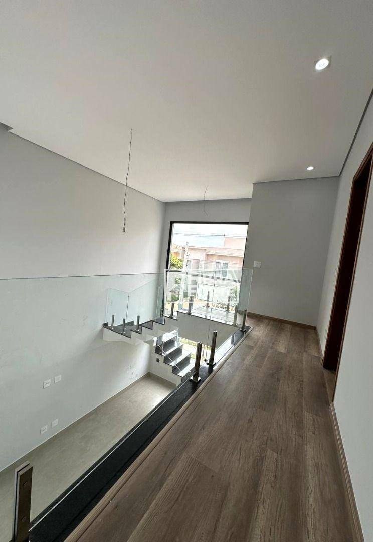 Casa de Condomínio à venda com 3 quartos, 231m² - Foto 9