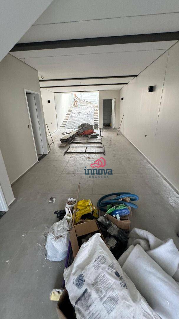 Sobrado à venda com 3 quartos, 250m² - Foto 11