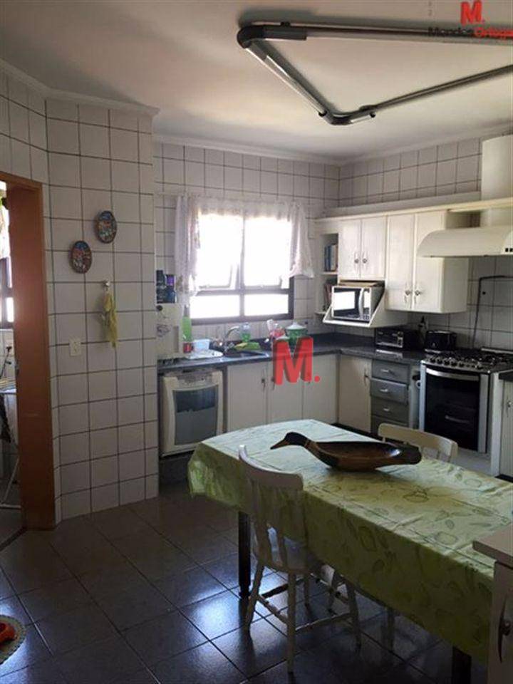 Apartamento à venda com 4 quartos, 170m² - Foto 31