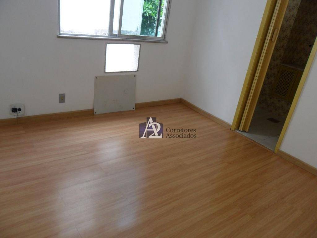 Apartamento à venda com 2 quartos, 74m² - Foto 6